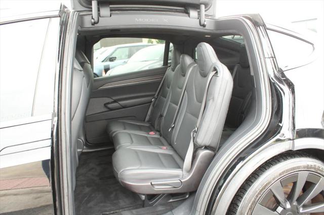 2022 Tesla Model X Dual Motor All-Wheel Drive