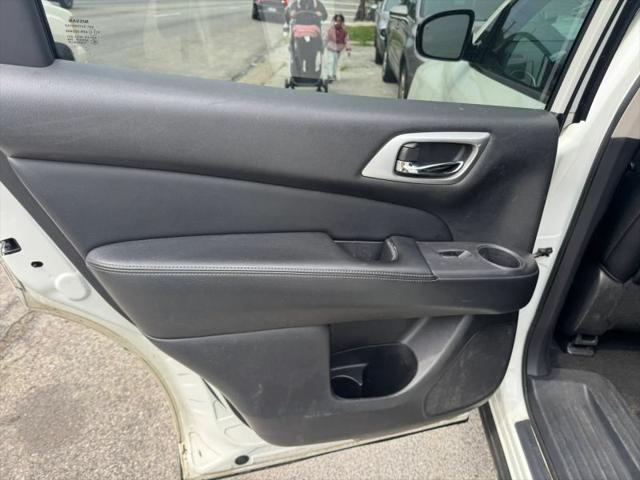 2016 Nissan Pathfinder Platinum