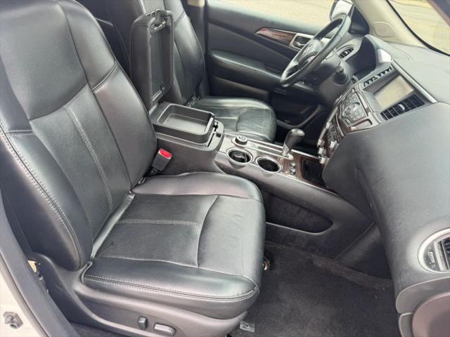 2016 Nissan Pathfinder Platinum