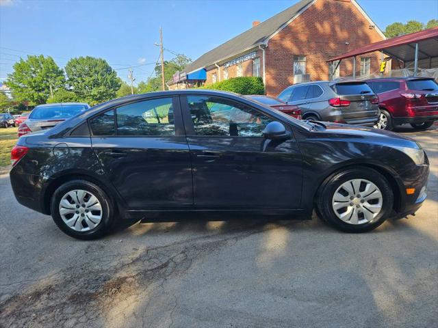 2013 Chevrolet Cruze LS Auto
