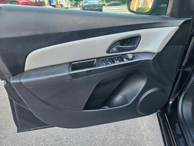 2013 Chevrolet Cruze LS Auto