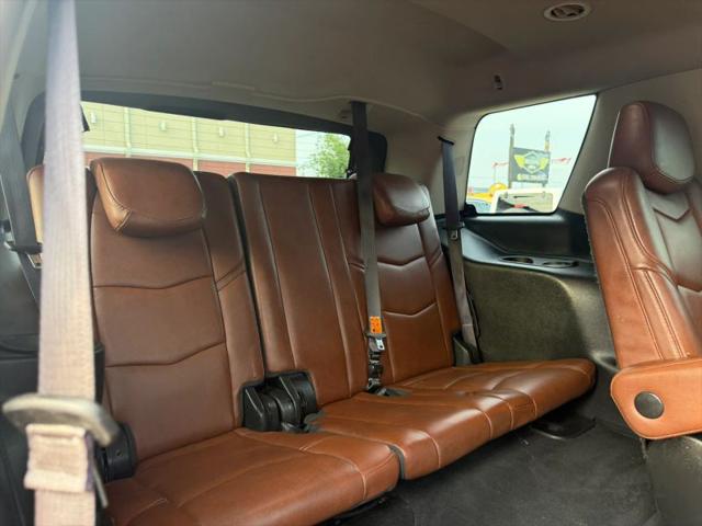 2017 Cadillac Escalade Luxury