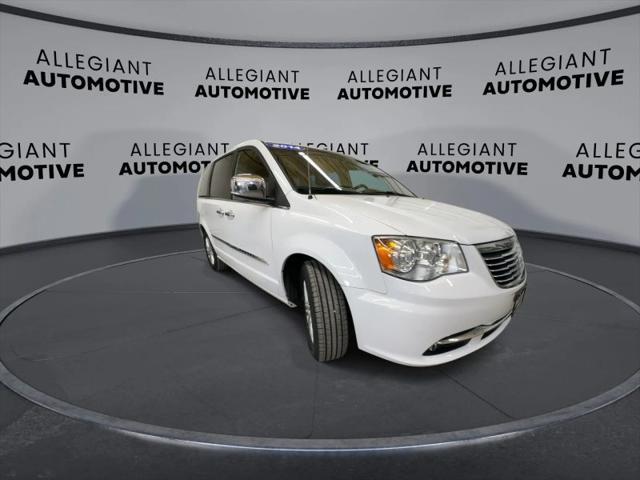 2014 Chrysler Town & Country Limited