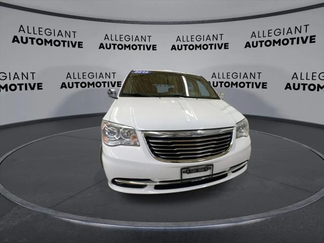 2014 Chrysler Town & Country Limited