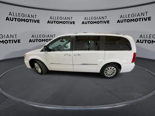 2014 Chrysler Town & Country Limited