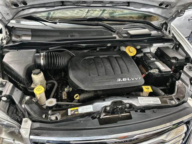 2014 Chrysler Town & Country Limited