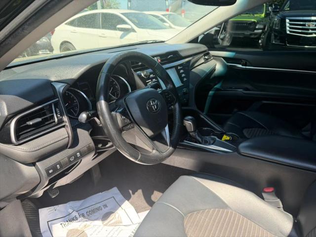 2019 Toyota Camry SE