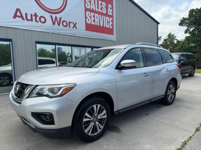 2018 Nissan Pathfinder SV