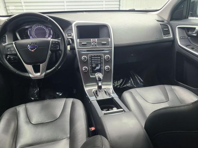 2016 Volvo XC60 T5 Premier