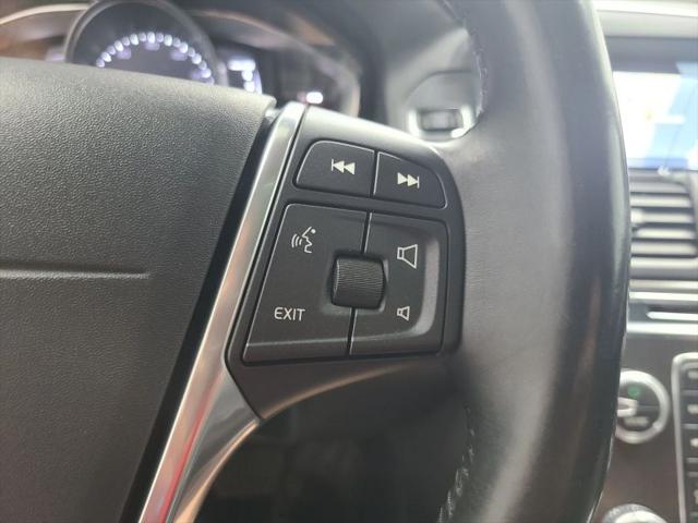 2016 Volvo XC60 T5 Premier