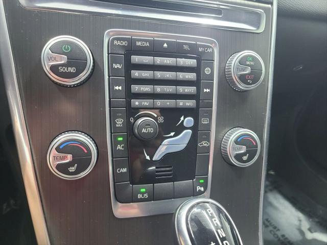 2016 Volvo XC60 T5 Premier