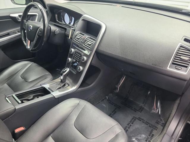 2016 Volvo XC60 T5 Premier