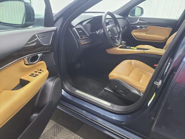 2018 Volvo XC90 T5 Momentum