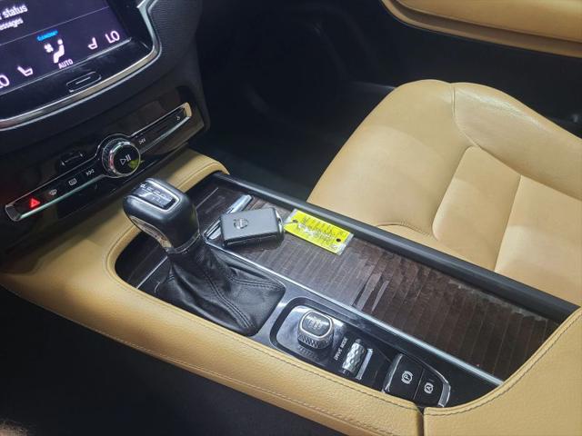 2018 Volvo XC90 T5 Momentum