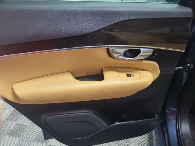 2018 Volvo XC90 T5 Momentum
