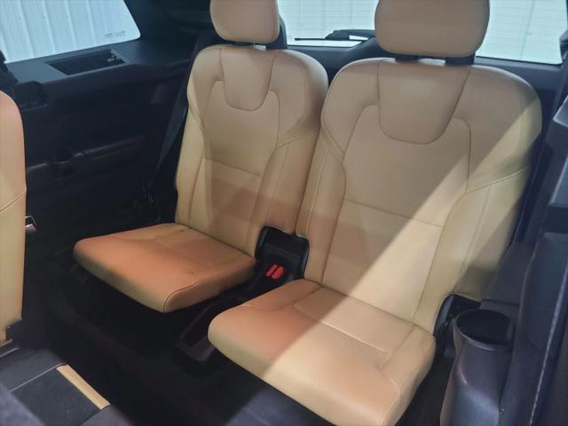 2018 Volvo XC90 T5 Momentum