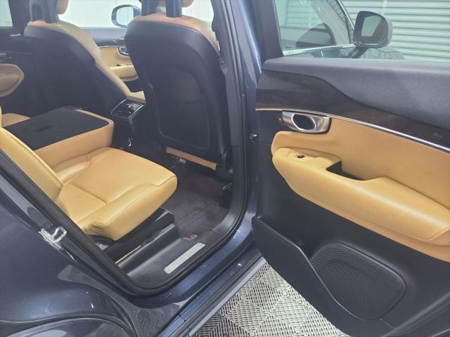 2018 Volvo XC90 T5 Momentum