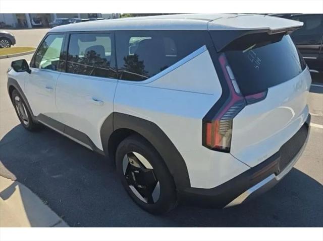 2024 Kia EV9 Light Long Range