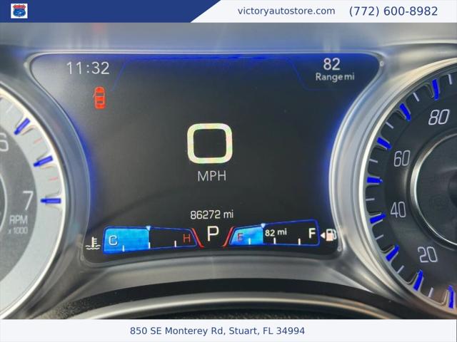 2017 Chrysler 300 Limited AWD