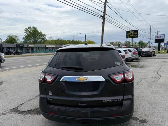 2016 Chevrolet Traverse LS