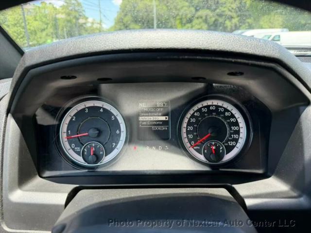 2024 Ram 1500 Classic Warlock Crew Cab 4x4 5'7" Box