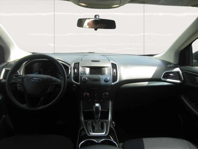 2017 Ford Edge SE