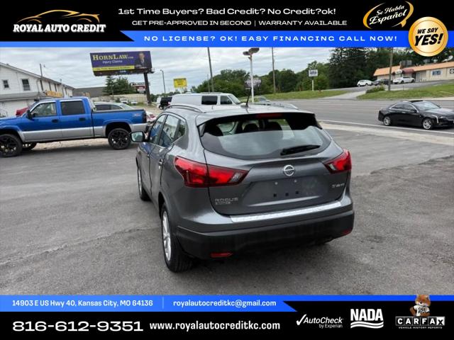 2017 Nissan Rogue Sport SV