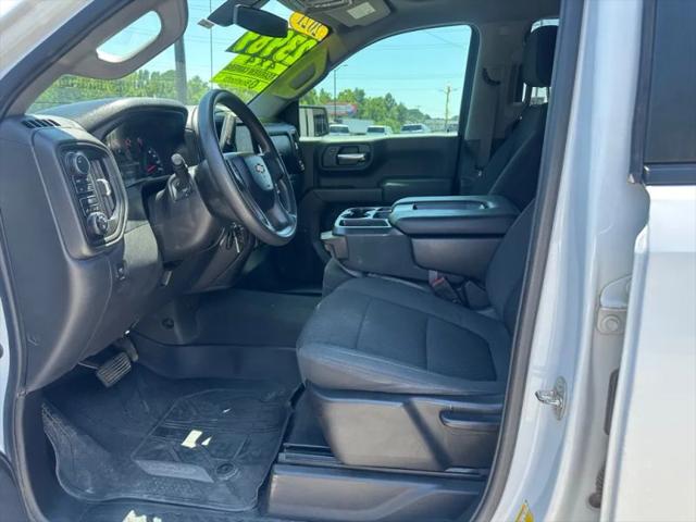 2021 Chevrolet Silverado 1500 4WD Crew Cab Short Bed Custom