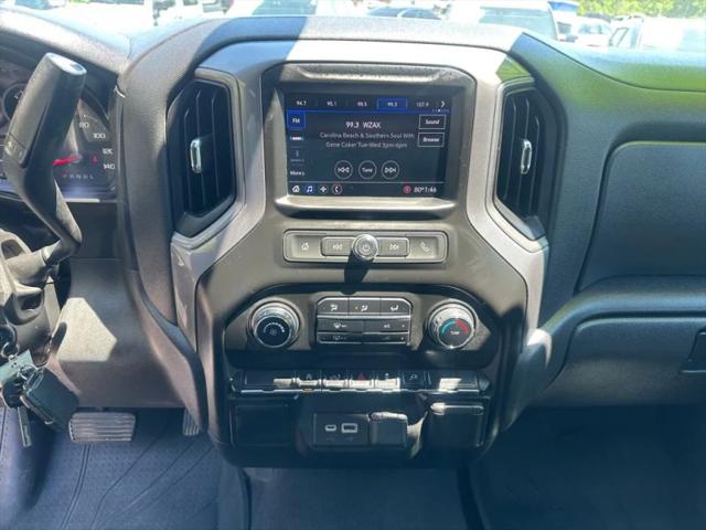 2021 Chevrolet Silverado 1500 4WD Crew Cab Short Bed Custom