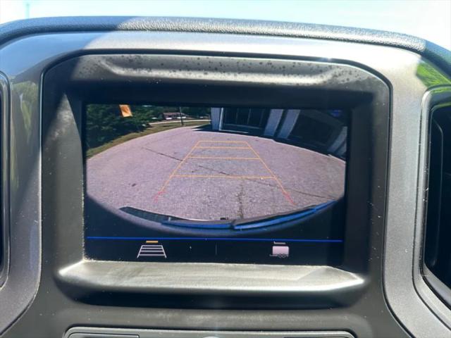 2021 Chevrolet Silverado 1500 4WD Crew Cab Short Bed Custom