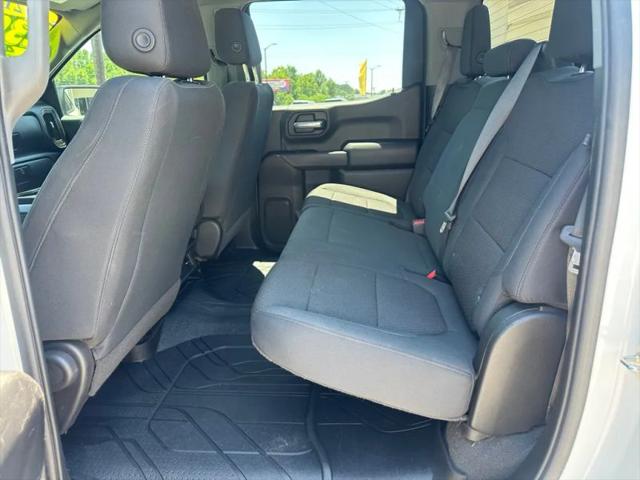 2021 Chevrolet Silverado 1500 4WD Crew Cab Short Bed Custom