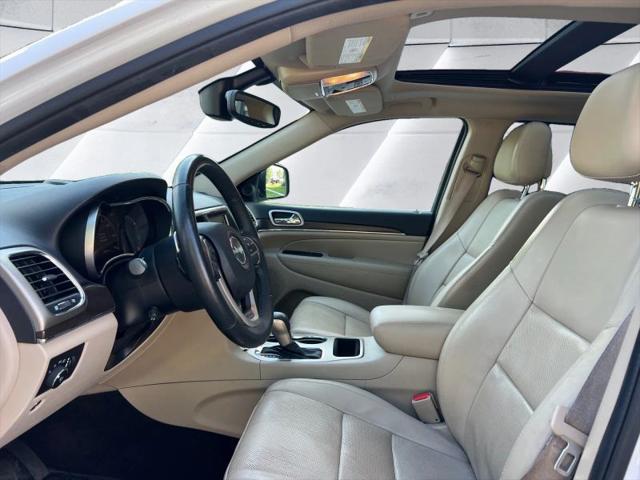 2017 Jeep Grand Cherokee Limited 4x2