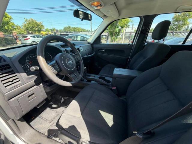 2012 Jeep Liberty Sport
