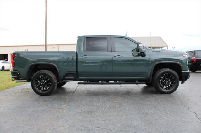 2025 Chevrolet Silverado 2500HD 4WD Crew Cab Standard Bed LT