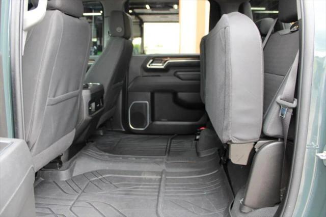 2025 Chevrolet Silverado 2500HD 4WD Crew Cab Standard Bed LT