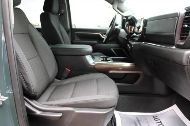 2025 Chevrolet Silverado 2500HD 4WD Crew Cab Standard Bed LT