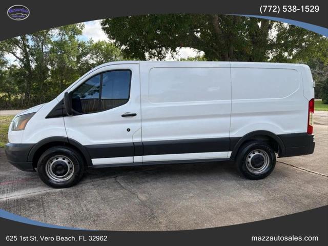 2017 Ford Transit w/Sliding Side Door w/RWB