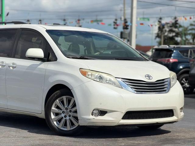2012 Toyota Sienna Limited V6 7 Passenger