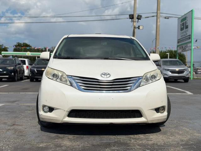 2012 Toyota Sienna Limited V6 7 Passenger