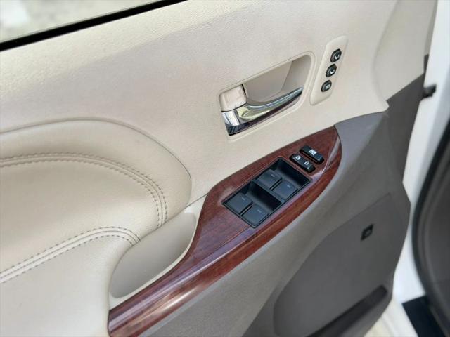 2012 Toyota Sienna Limited V6 7 Passenger