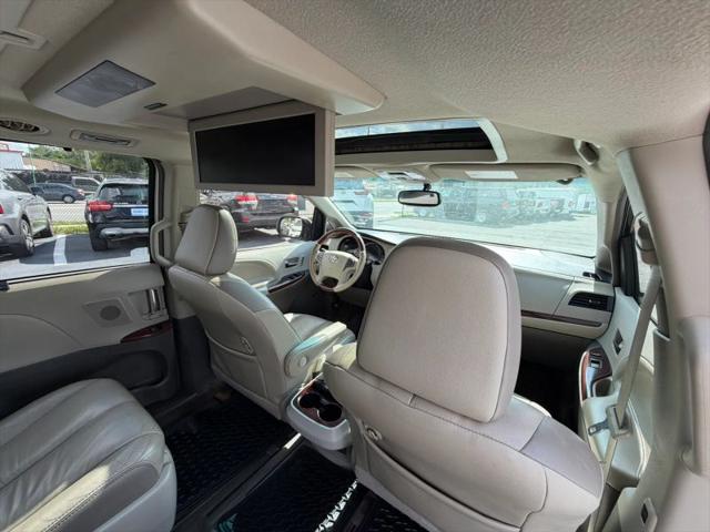 2012 Toyota Sienna Limited V6 7 Passenger