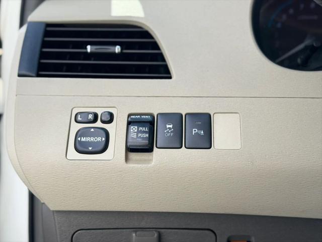 2012 Toyota Sienna Limited V6 7 Passenger
