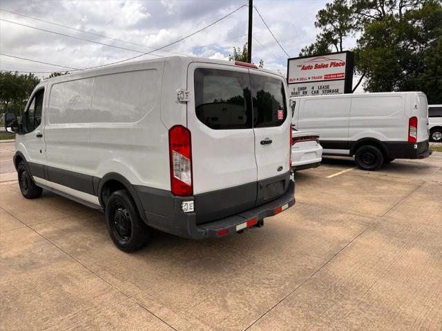 2018 Ford Transit w/60/40 Side Door w/RWB