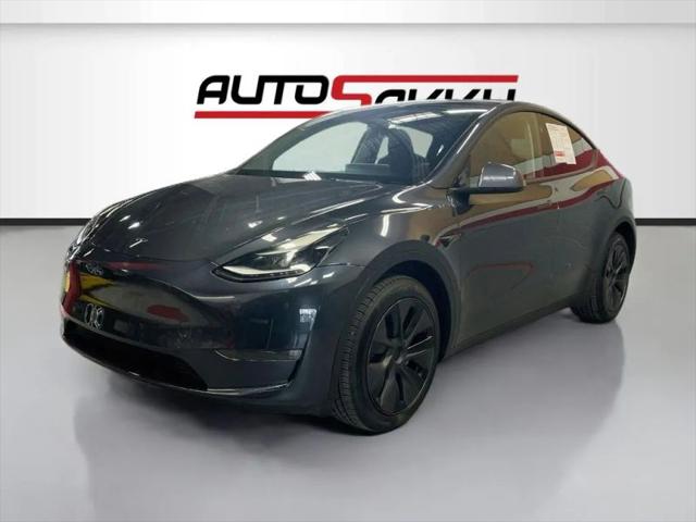 2025 Tesla Model Y Long Range Dual Motor All-Wheel Drive