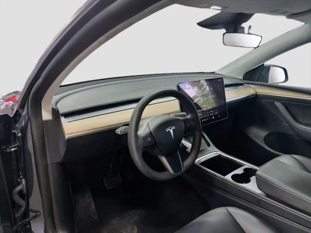 2025 Tesla Model Y Long Range Dual Motor All-Wheel Drive