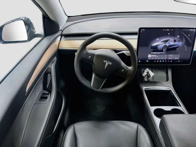2025 Tesla Model Y Long Range Dual Motor All-Wheel Drive
