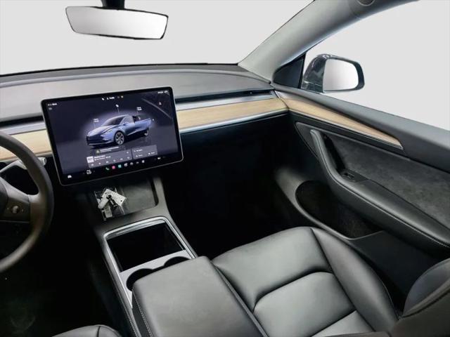 2025 Tesla Model Y Long Range Dual Motor All-Wheel Drive