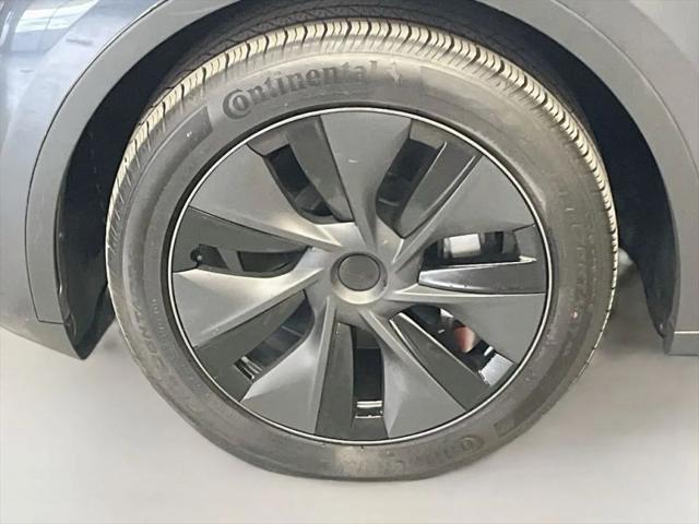 2025 Tesla Model Y Long Range Dual Motor All-Wheel Drive