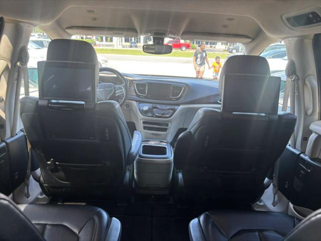 2018 Chrysler Pacifica Touring L Plus