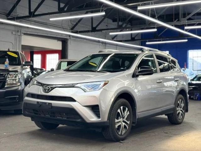 2018 Toyota RAV4 LE for sale in Plainfield, NJ